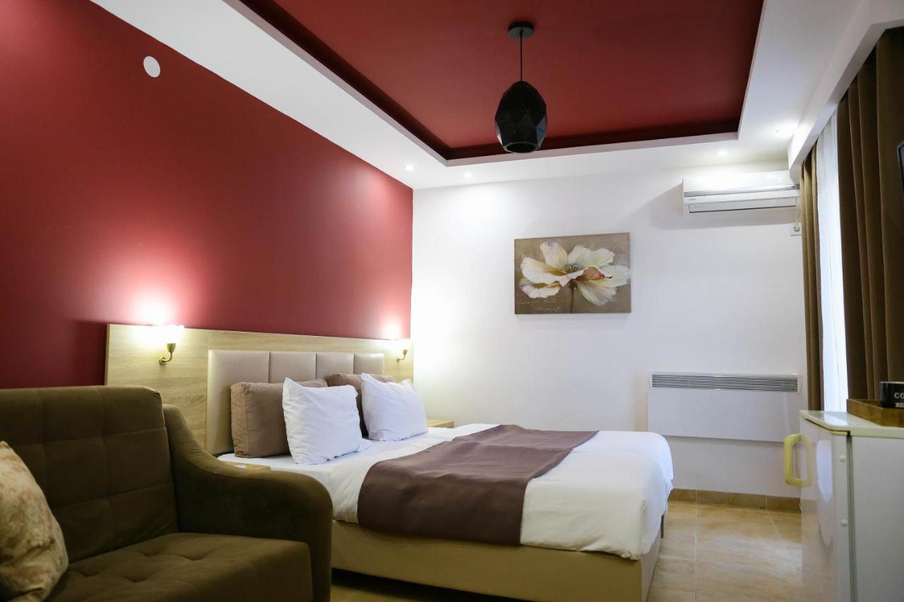 La Hacienda Hotel Ulcinj Exterior photo