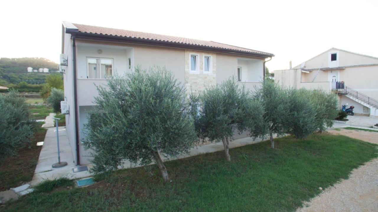 La Hacienda Hotel Ulcinj Exterior photo